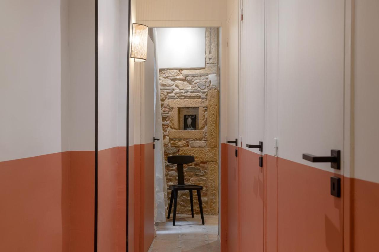 Mihotel Saint Jean Ліон Екстер'єр фото